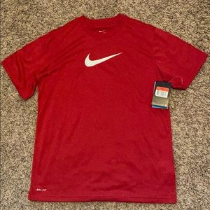 Boys Large Red Nike Dri-Fit Training Tee. NWT!